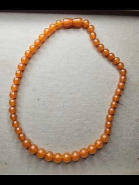 Vintage Russian Baltic Amber Graduated Bead Necklace w Bead Screw Clasp